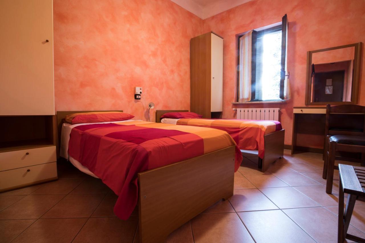 Albergo Ristorante Brera Inveruno 外观 照片