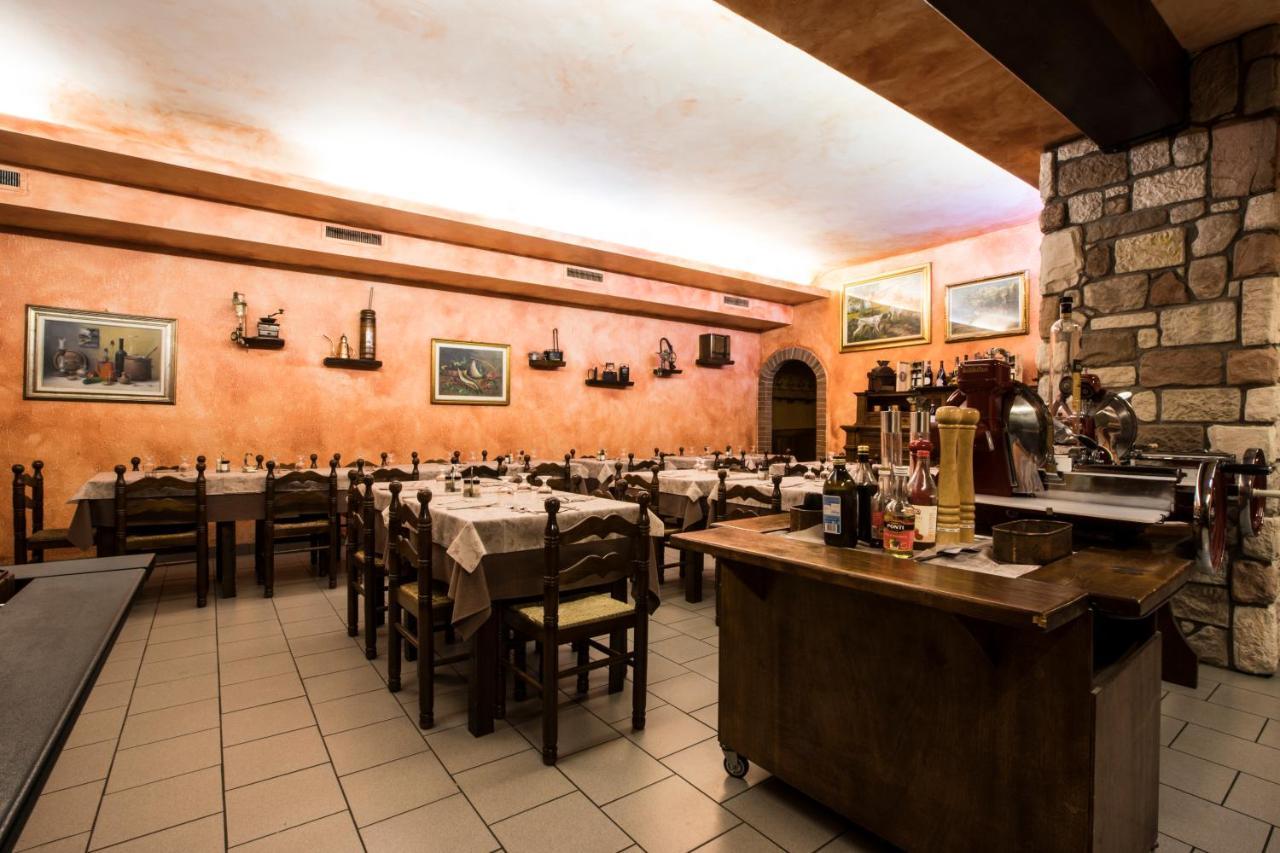 Albergo Ristorante Brera Inveruno 外观 照片