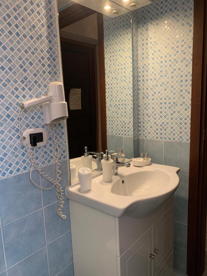 Albergo Ristorante Brera Inveruno 外观 照片